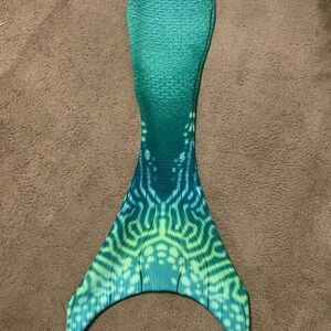 Finfolk Productions Humphead Wrasse Discovery Tail- Size Small